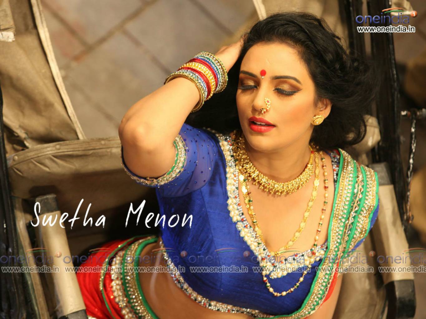 Shweta Menon Wallpapers