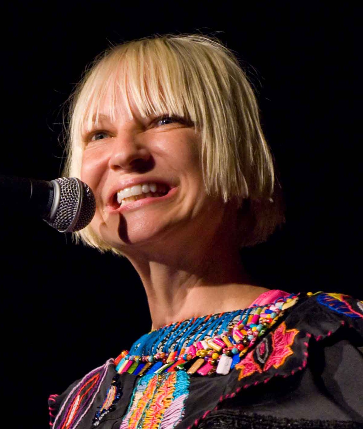 Sia Singer Images Wallpapers