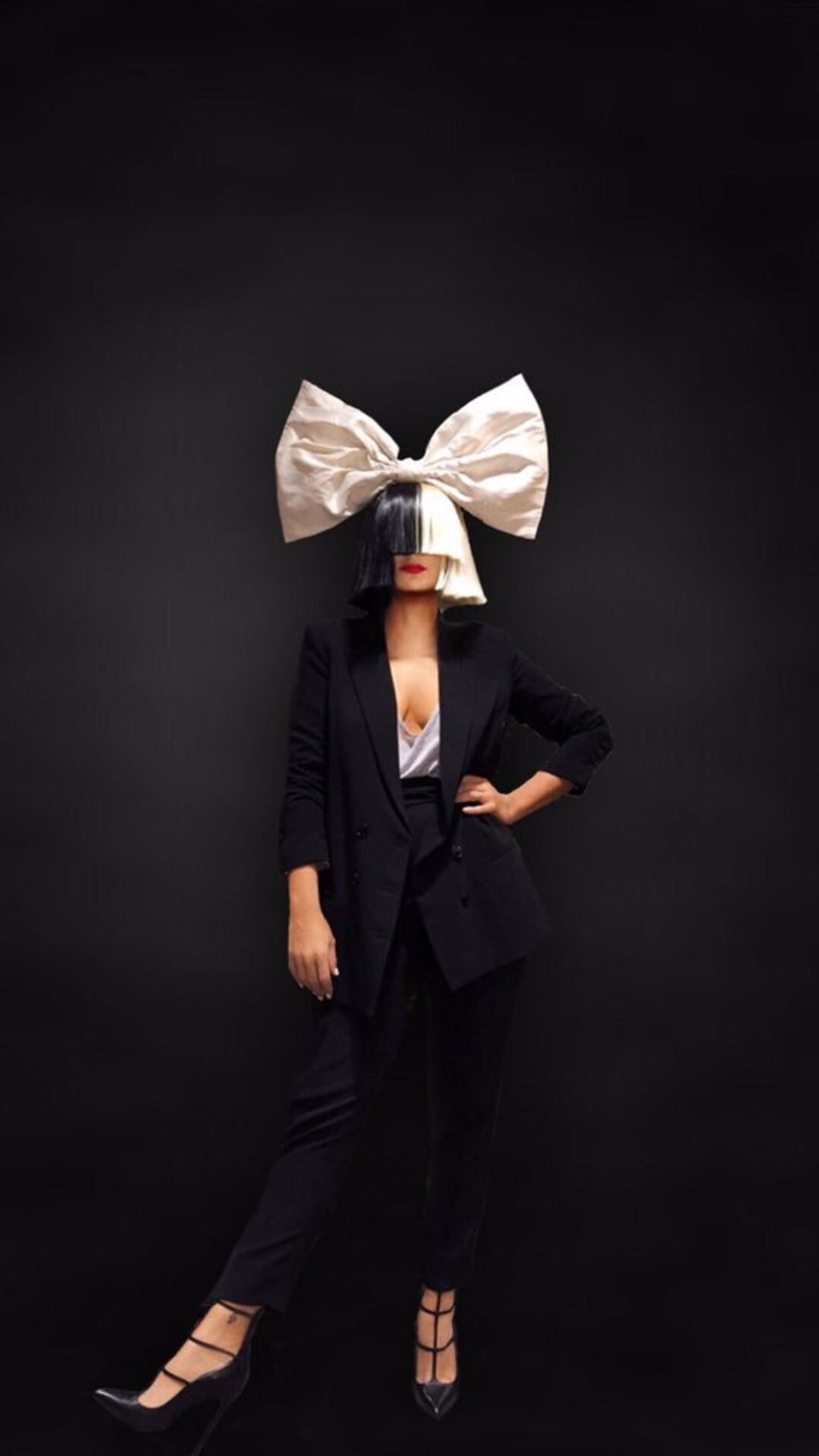 Sia Singer Images Wallpapers