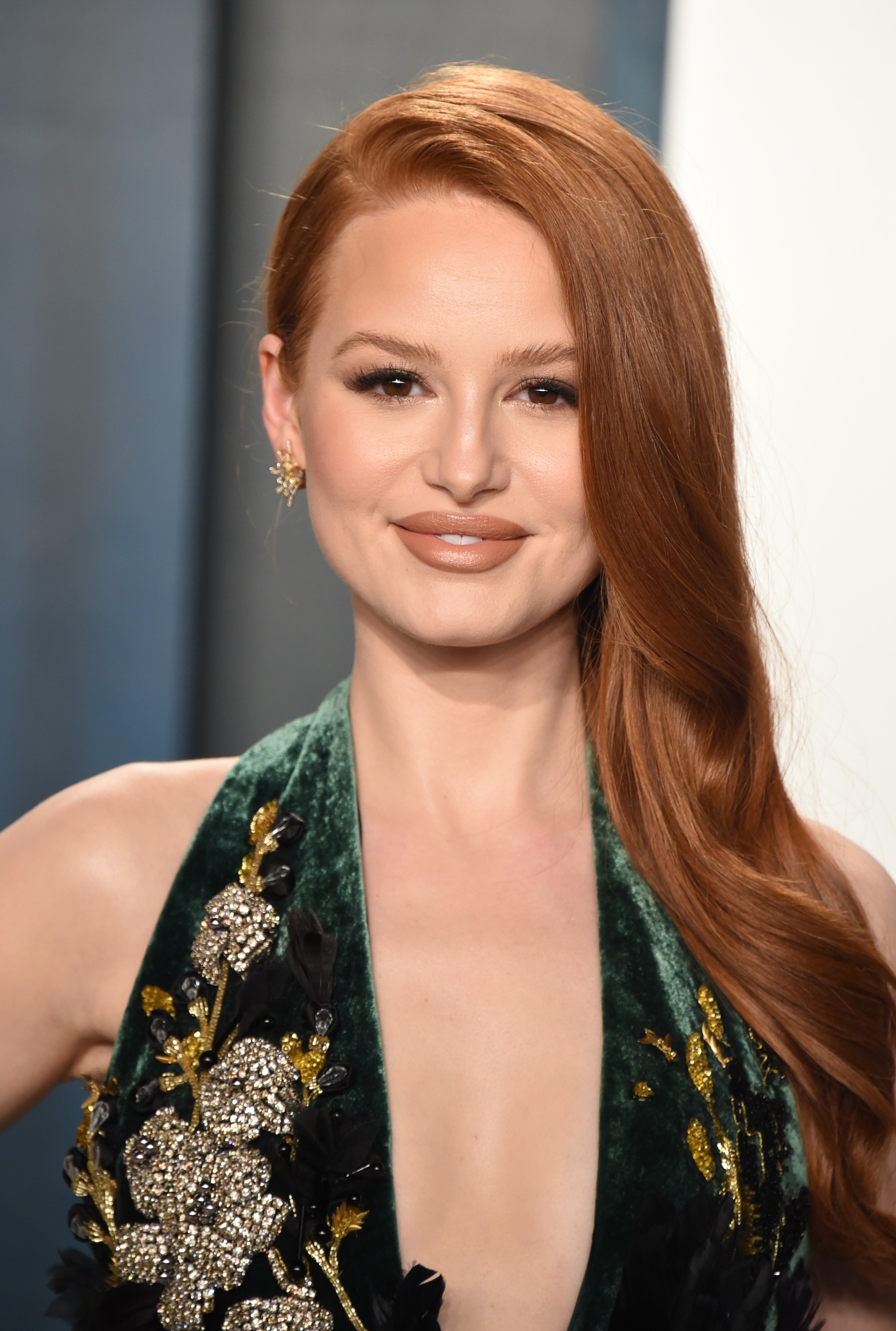 Sightless Actress Madelaine Petsch Wallpapers