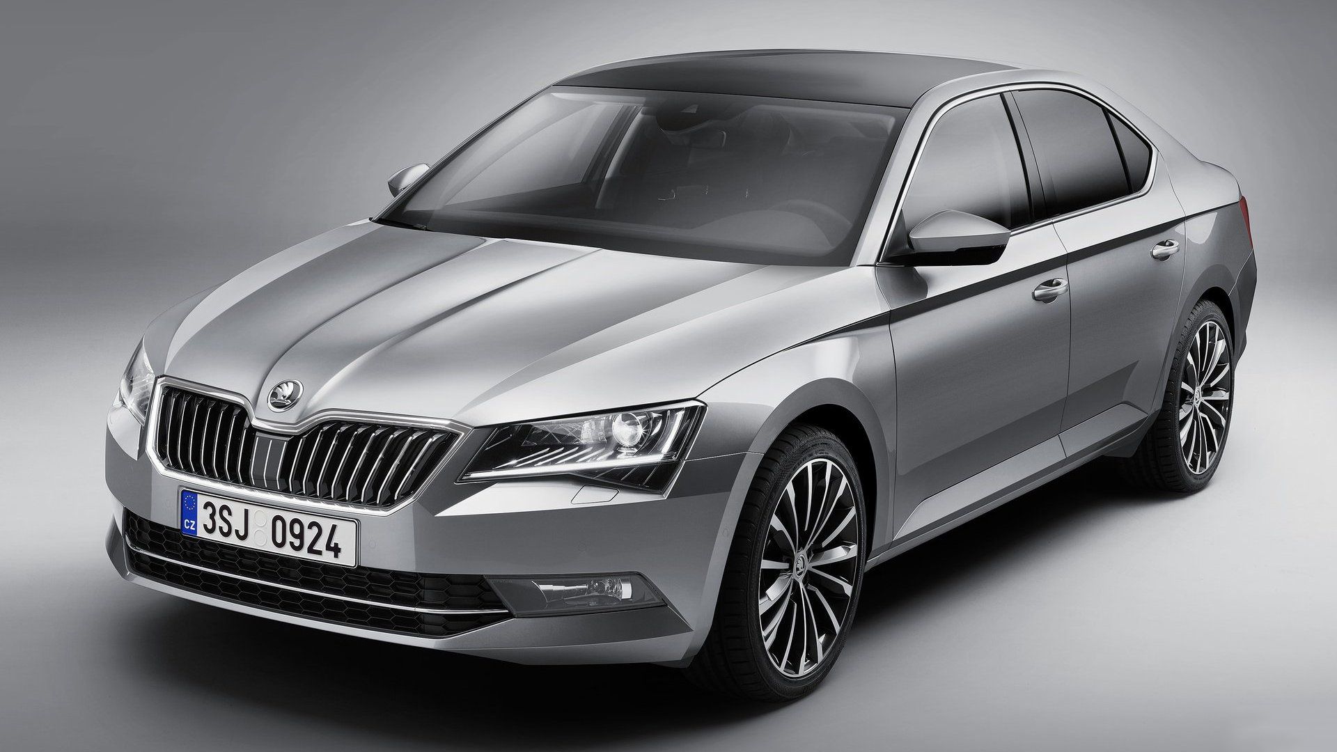 Skoda Superb Scout Wallpapers