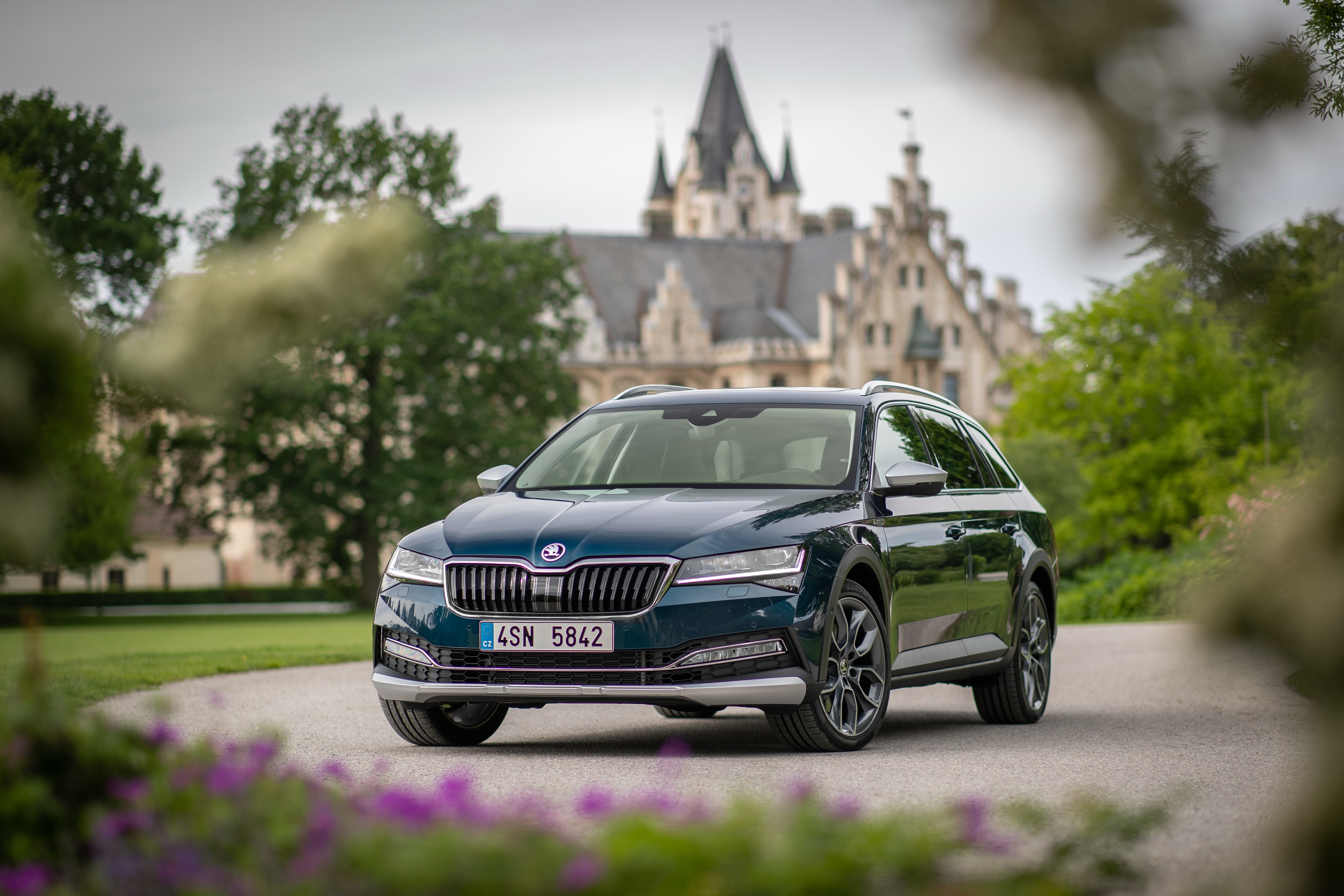 Skoda Superb Wallpapers