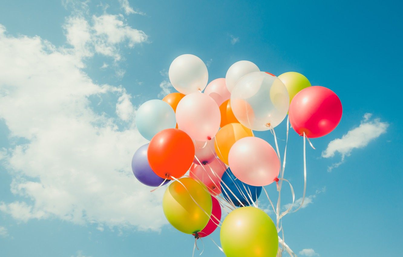 Sky Balloons Wallpapers