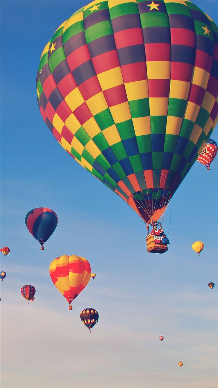 Sky Balloons Wallpapers