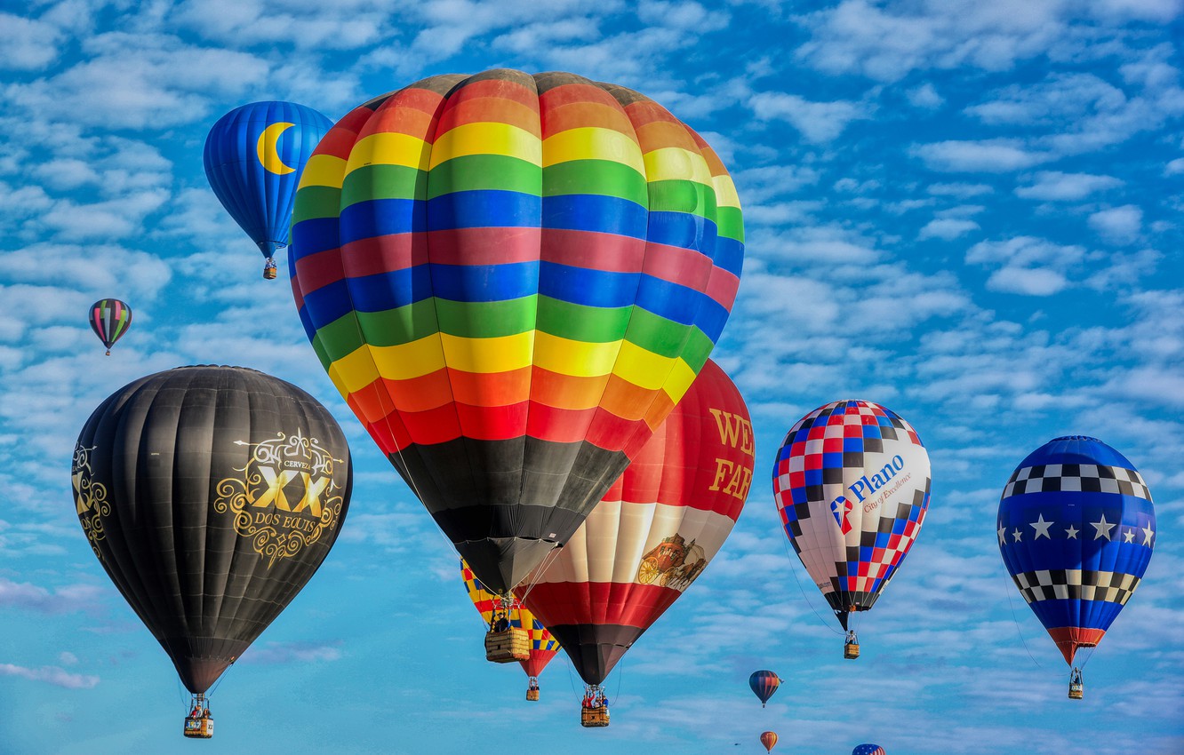 Sky Balloons Wallpapers