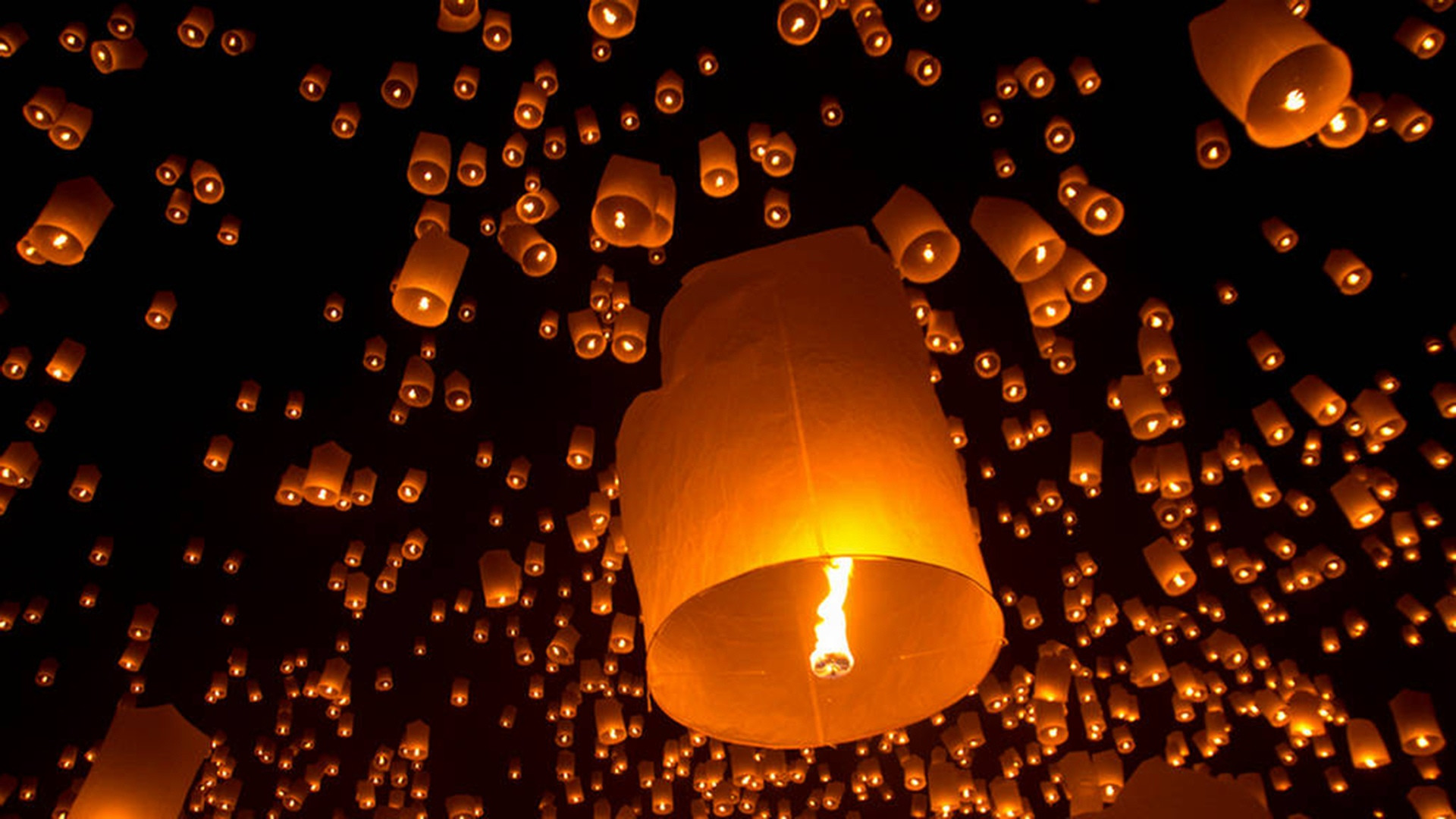 Sky Lanterns Wallpapers