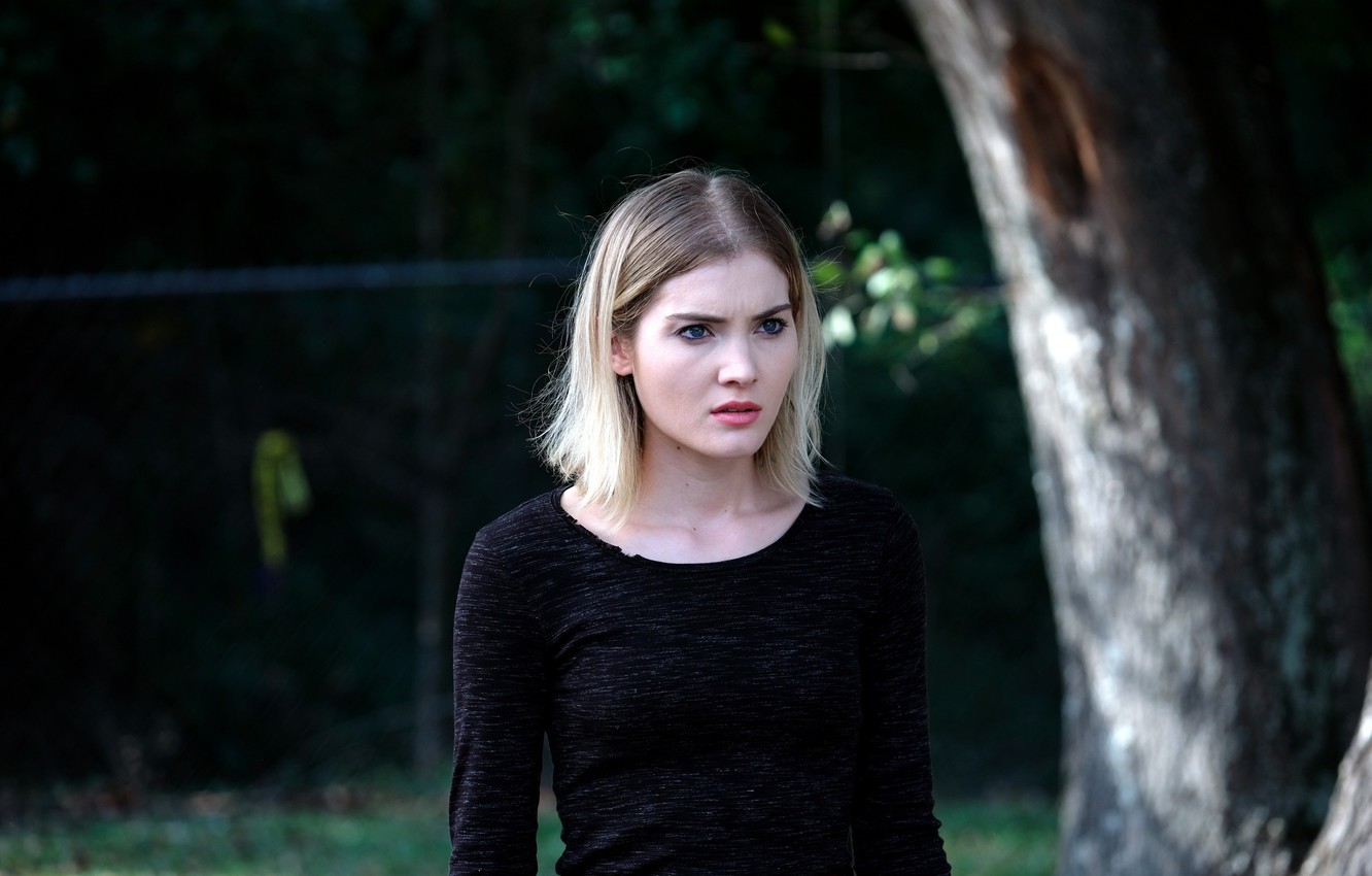 Skyler Samuels Wallpapers