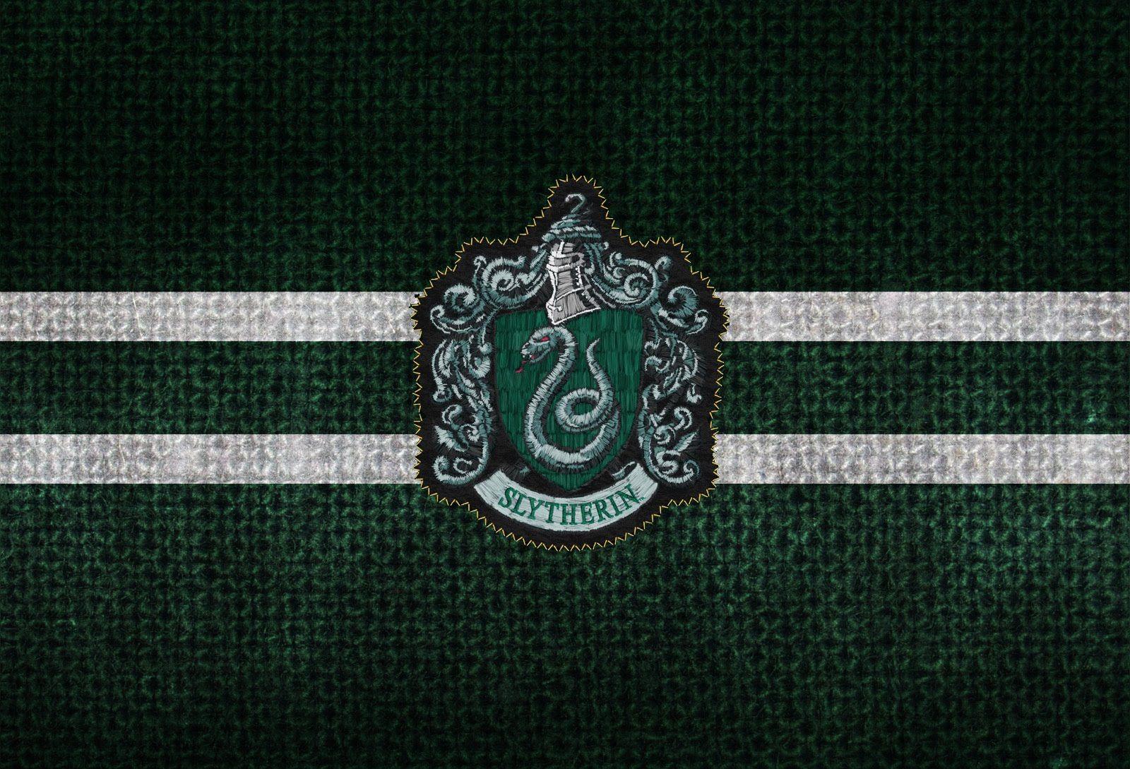 Slytherclaw Crest Wallpapers