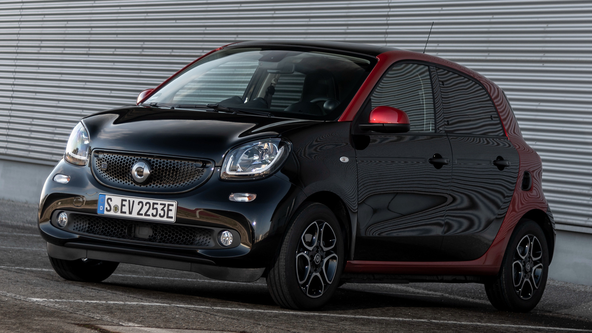 Smart Eq Forfour Edition One Wallpapers