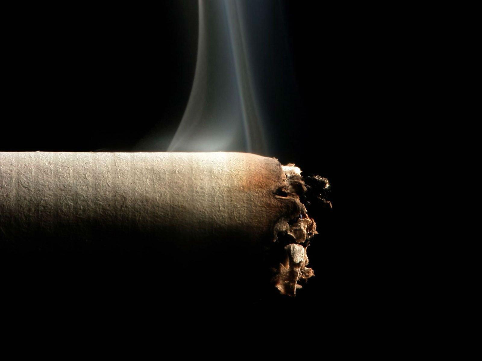 Smoking Wallpapers