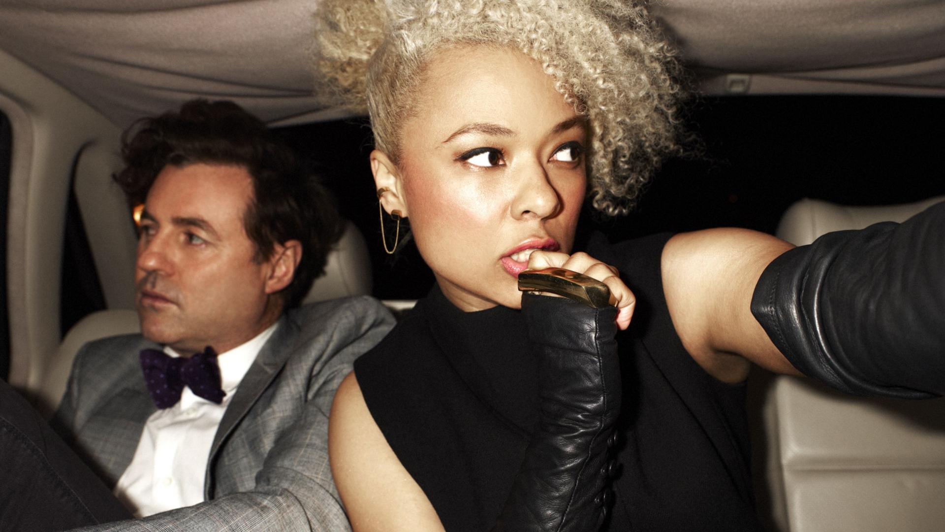 Sneaky Sound System Wallpapers