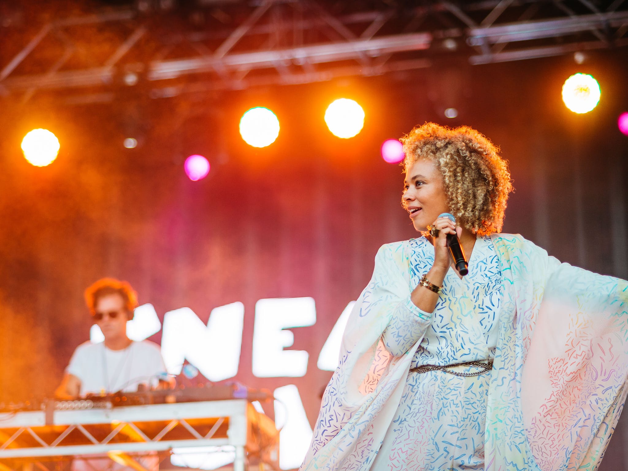 Sneaky Sound System Wallpapers