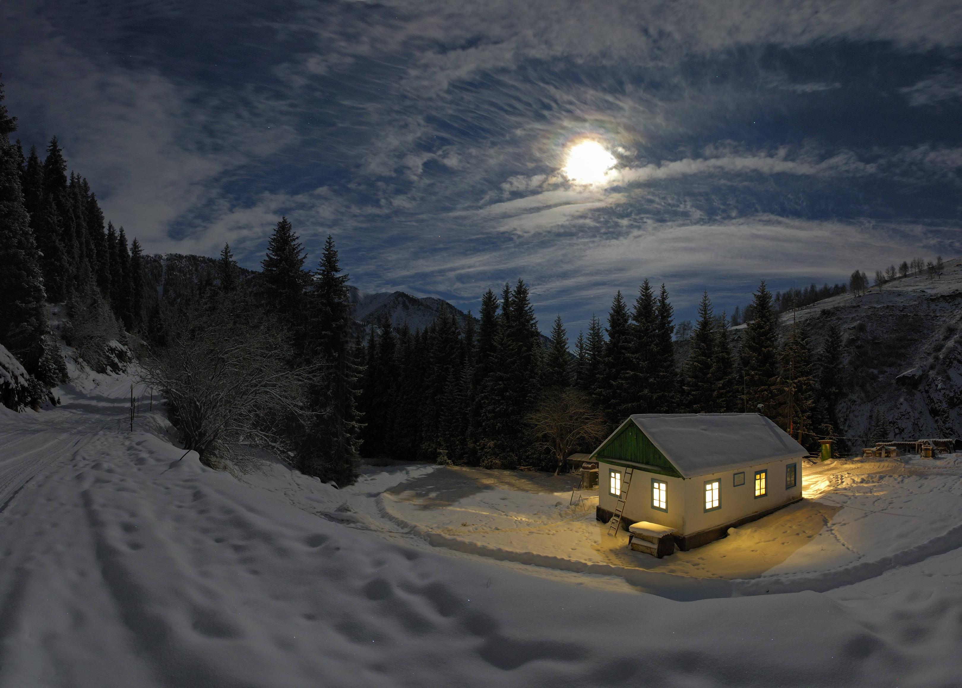 Snow Cabin Wallpapers