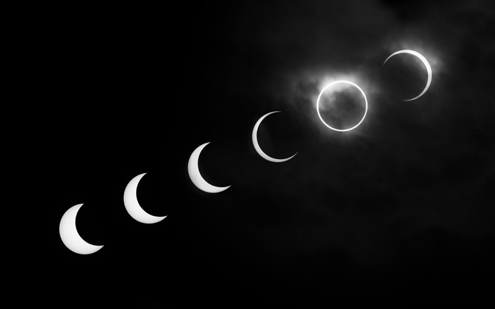 Solar Eclipse Monochrome Wallpapers