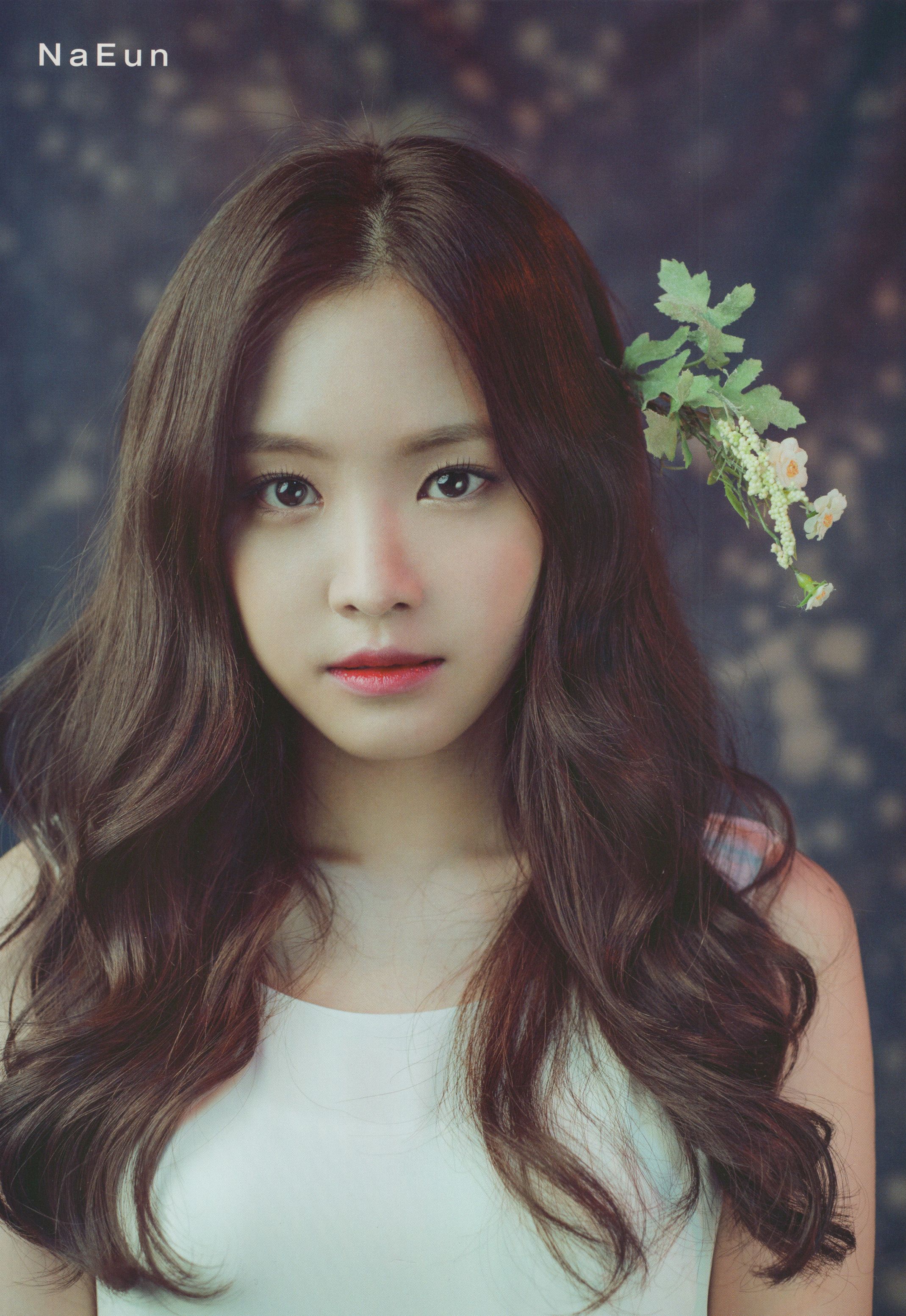 Son Na-Eun Wallpapers