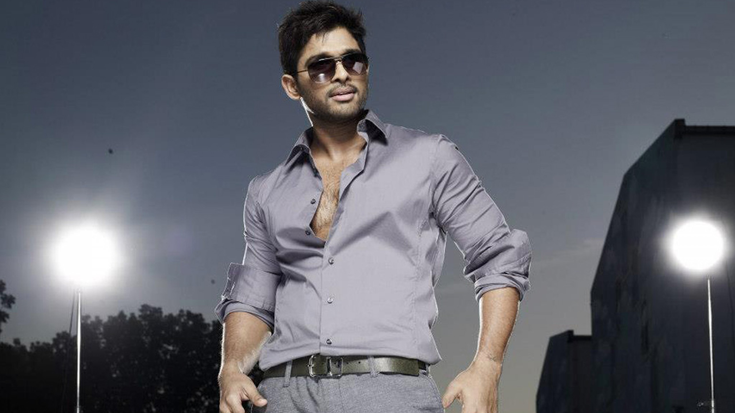 Son Of Satyamurthy Hd Wallpapers