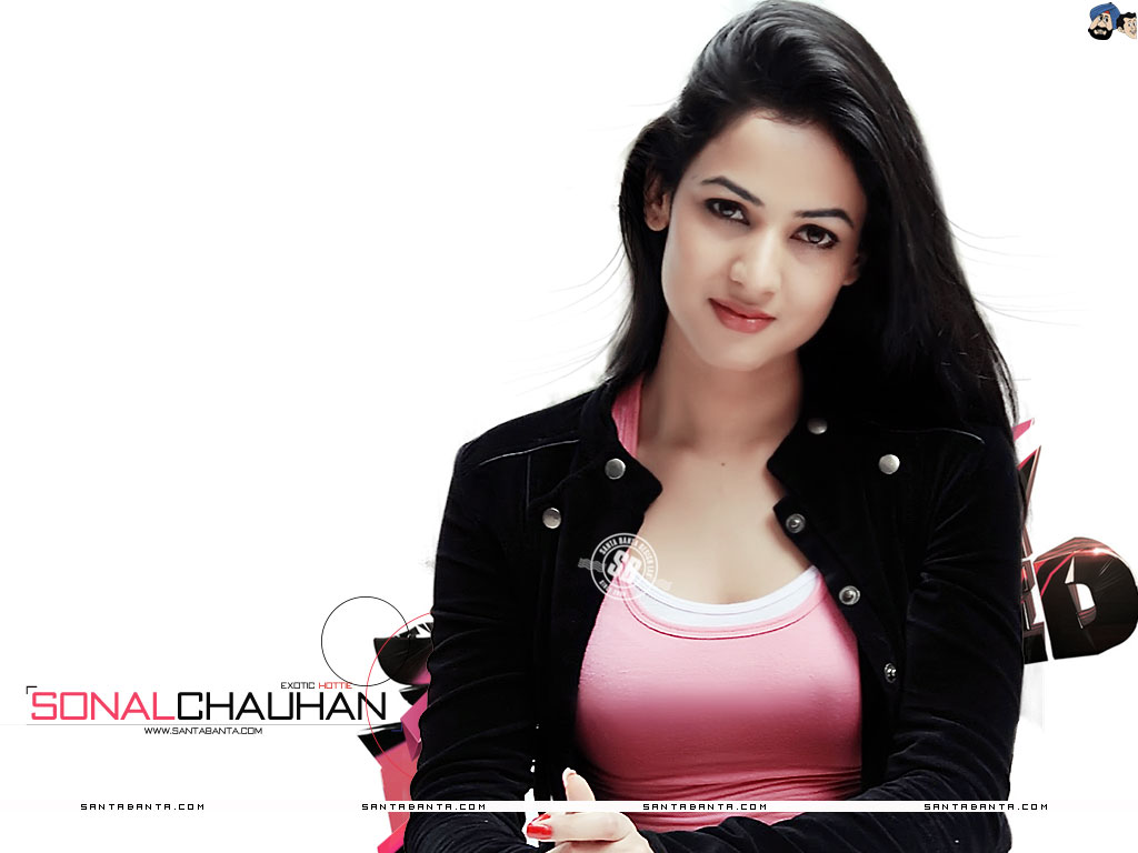 Sonal Chauhan Wallpapers