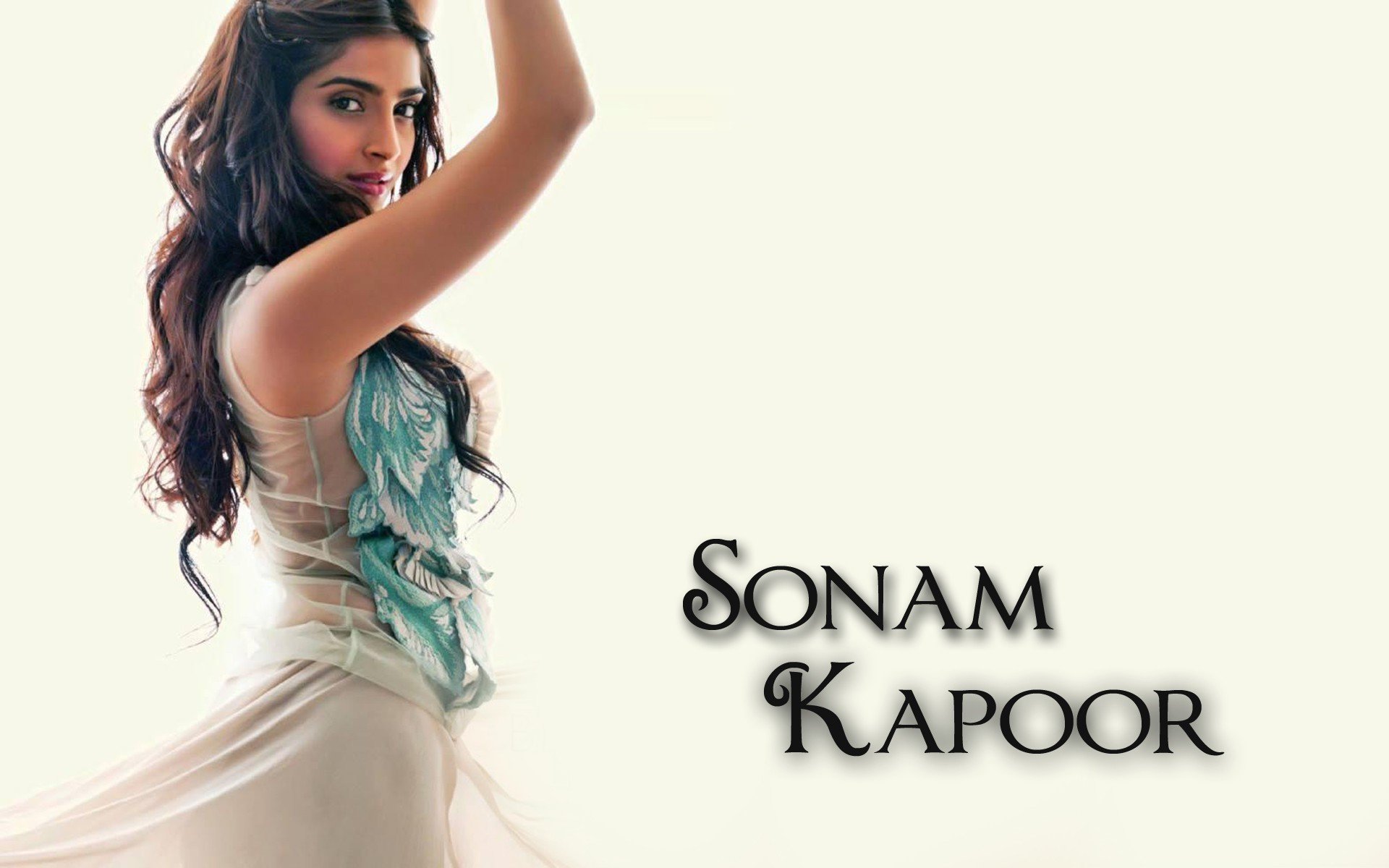 Sonam Kapoor Wallpapers