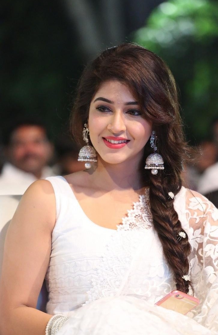 Sonarika Bhadoria Photo Wallpapers