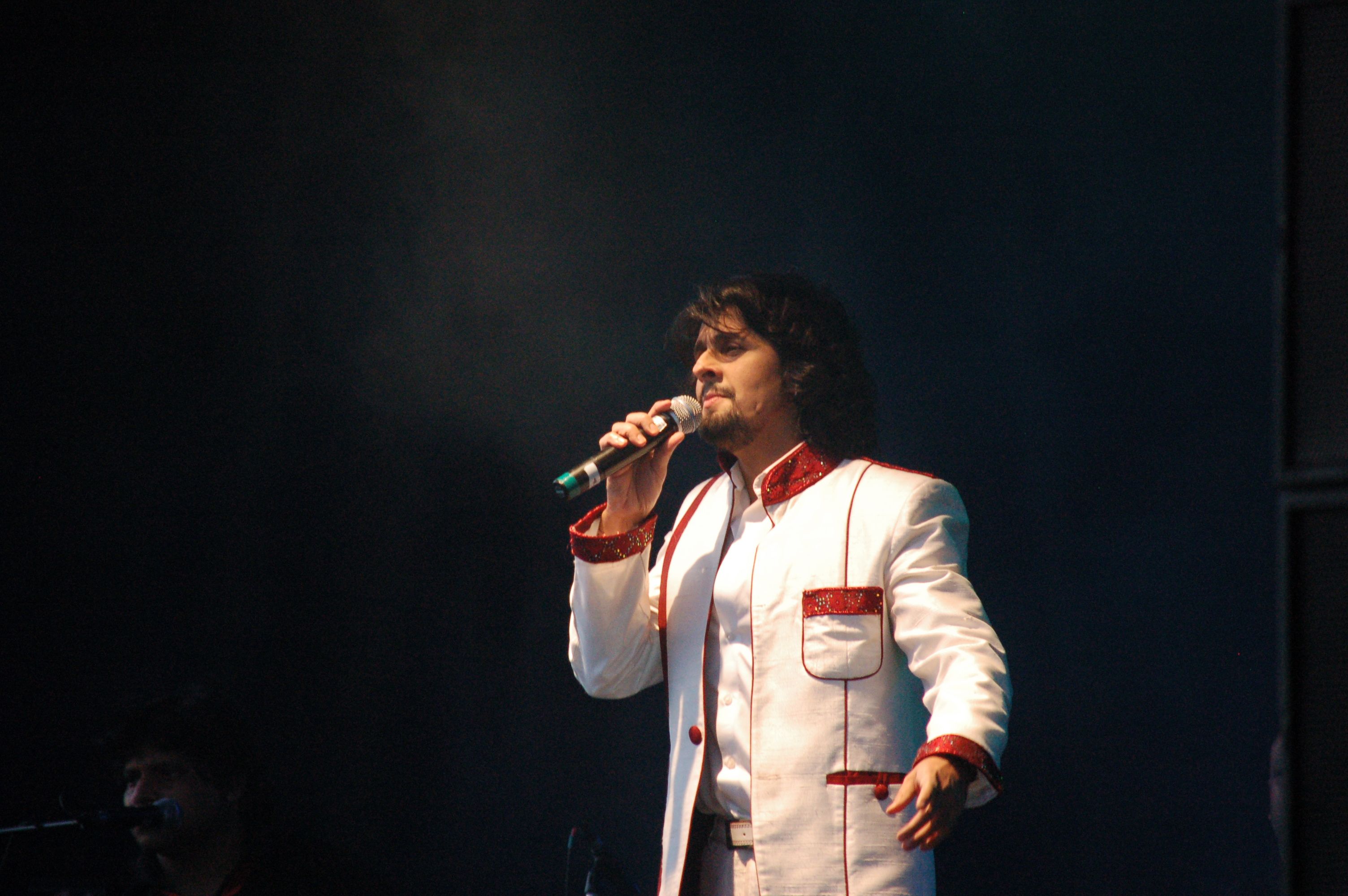 Sonu Nigam Images Wallpapers