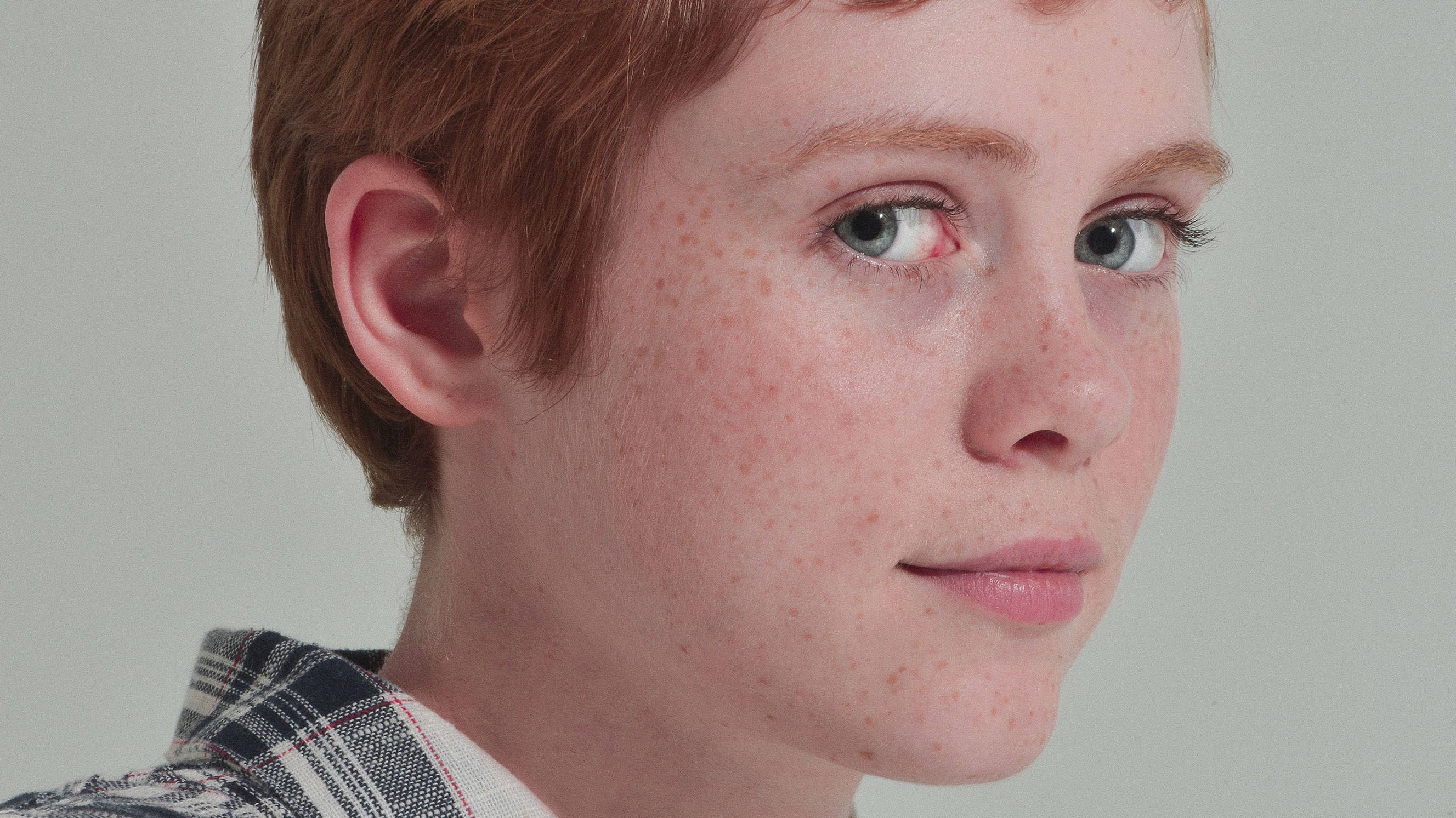 Sophia Lillis Wallpapers