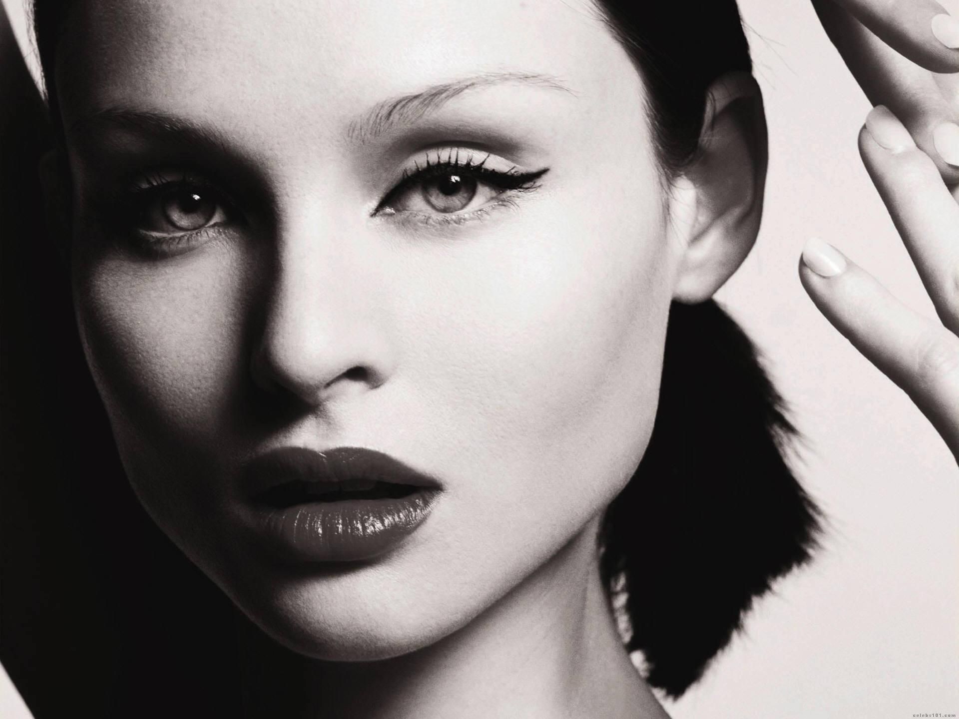 Sophie Ellis-Bextor Wallpapers