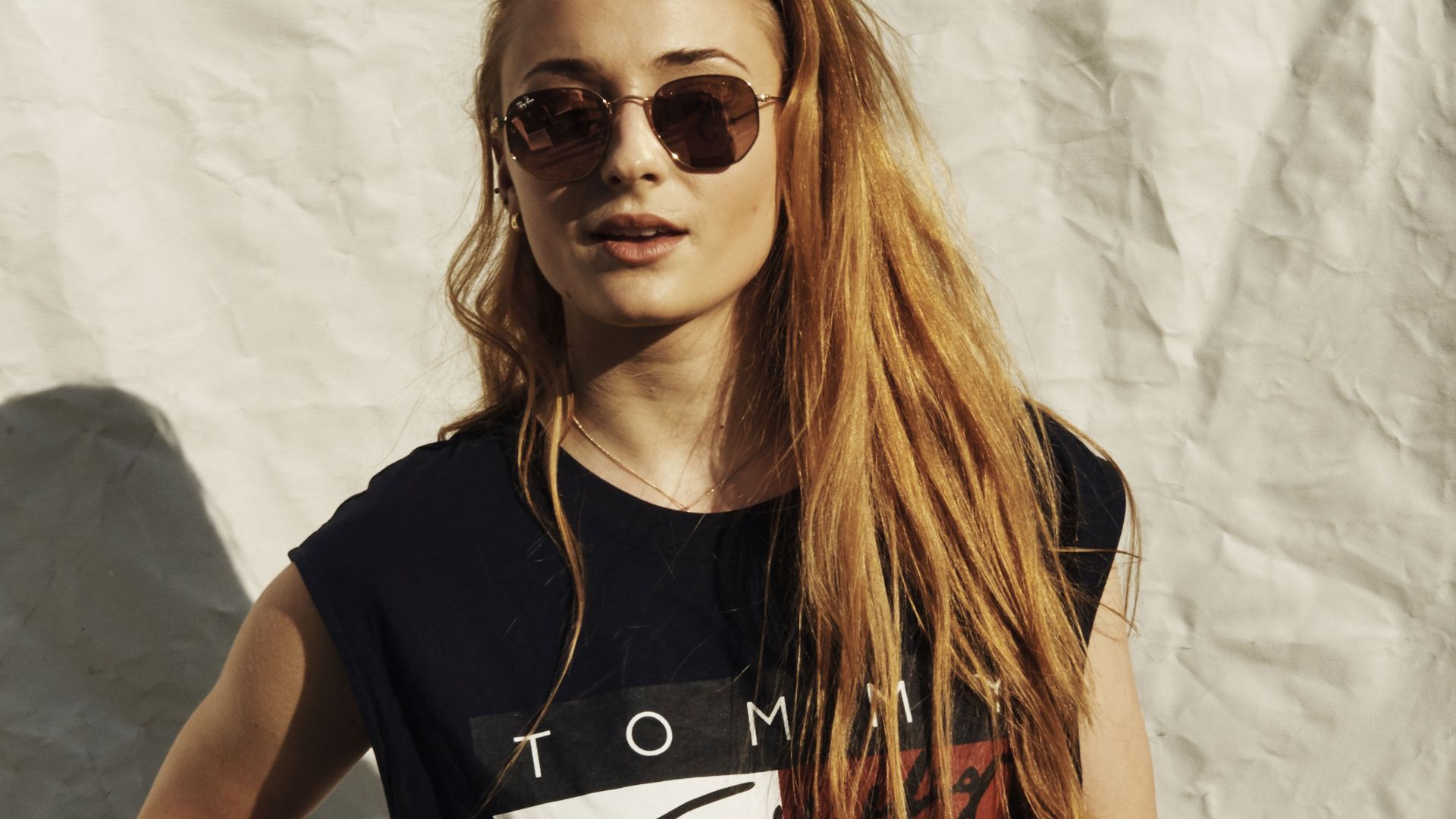 Sophie Turner 2017 Latest Photoshoot Wallpapers