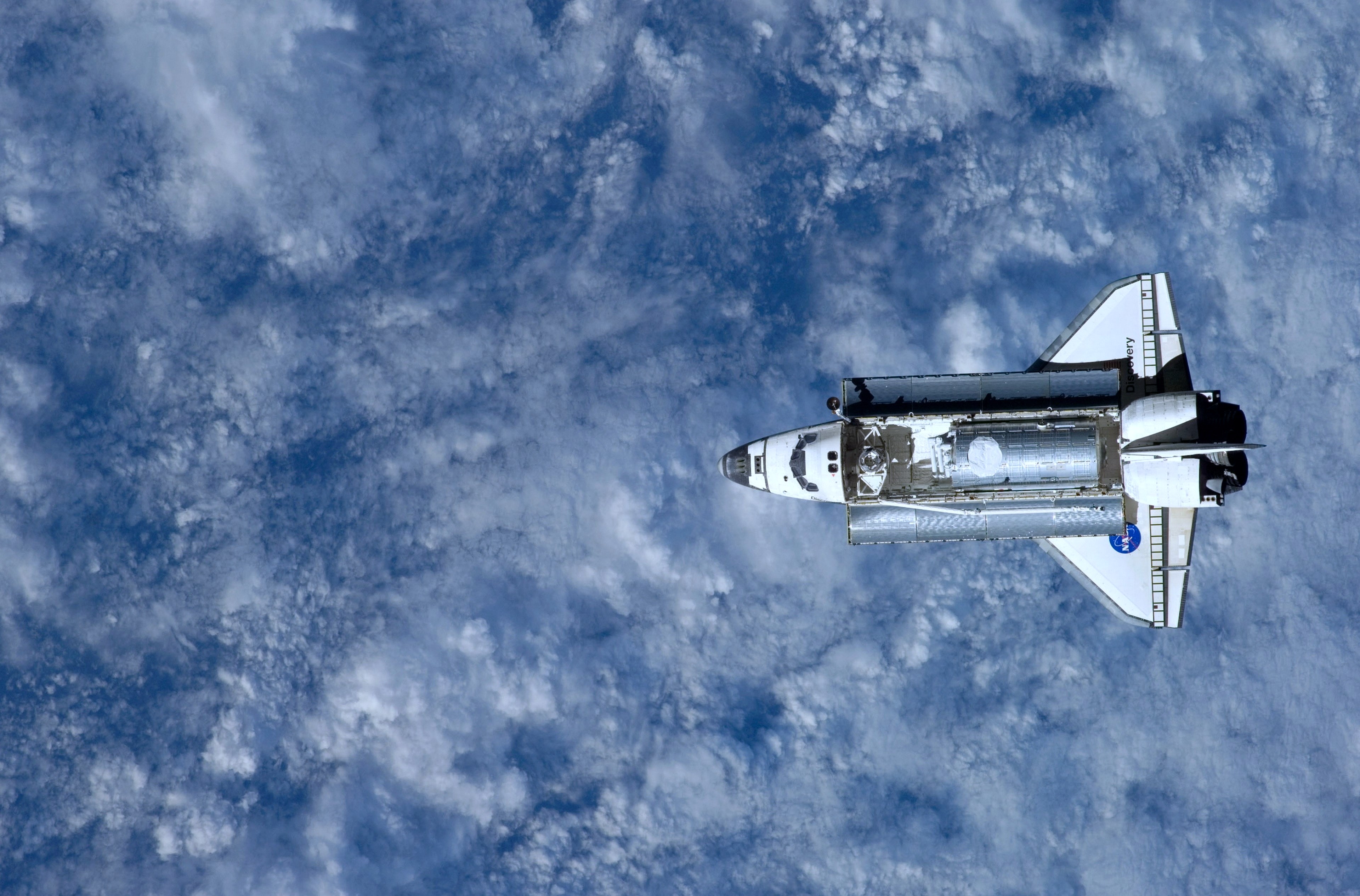 Space Shuttle Discovery Wallpapers