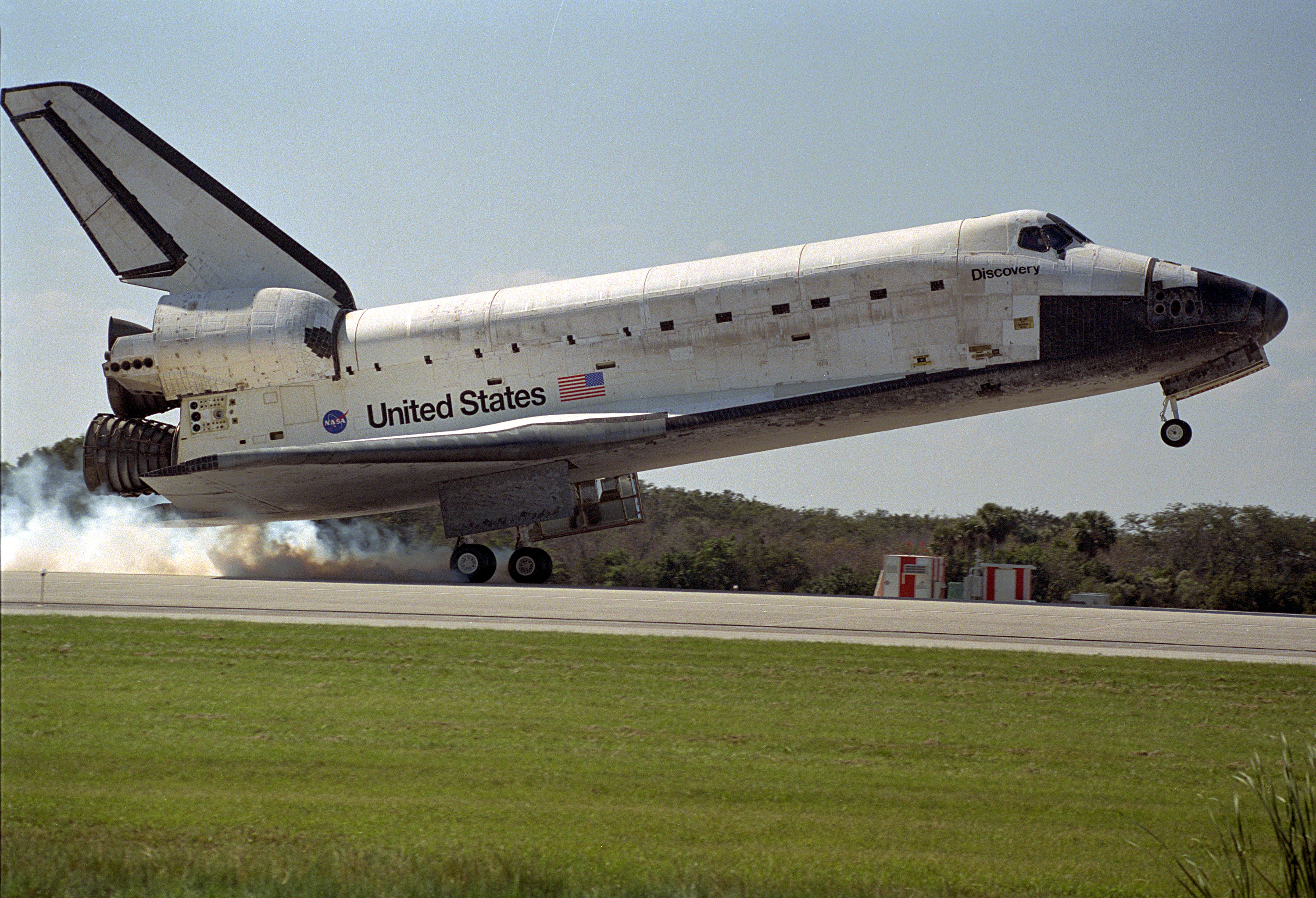 Space Shuttle Discovery Wallpapers