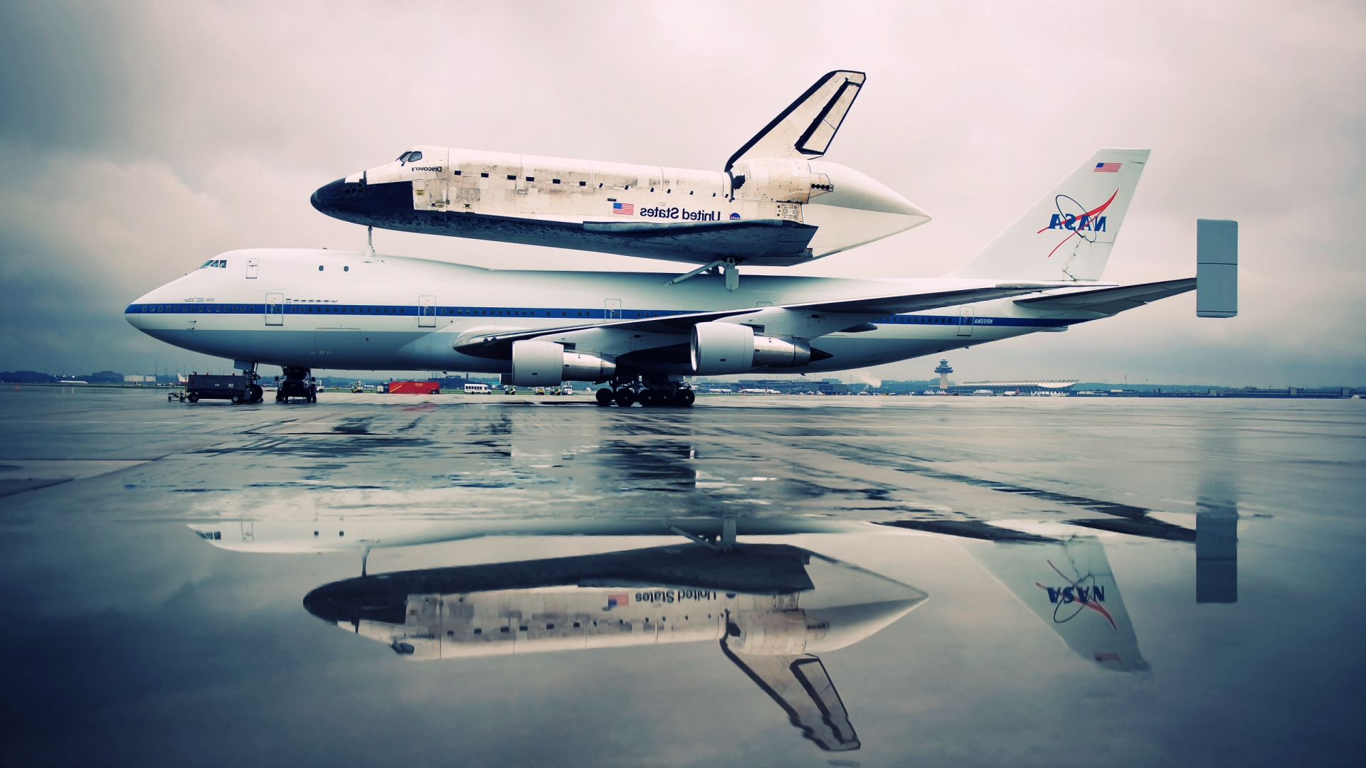 Space Shuttle Discovery Wallpapers