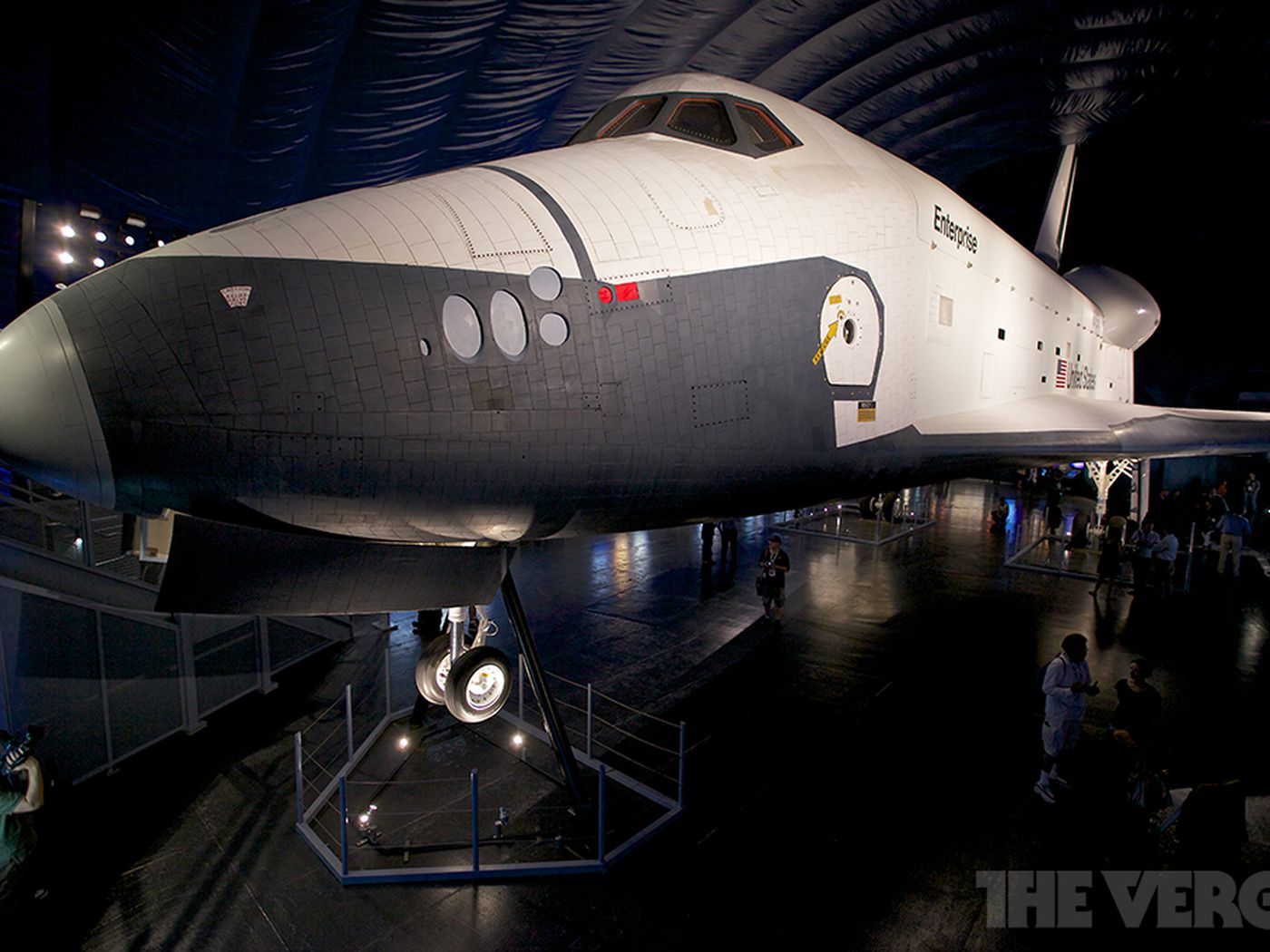 Space Shuttle Enterprise Wallpapers