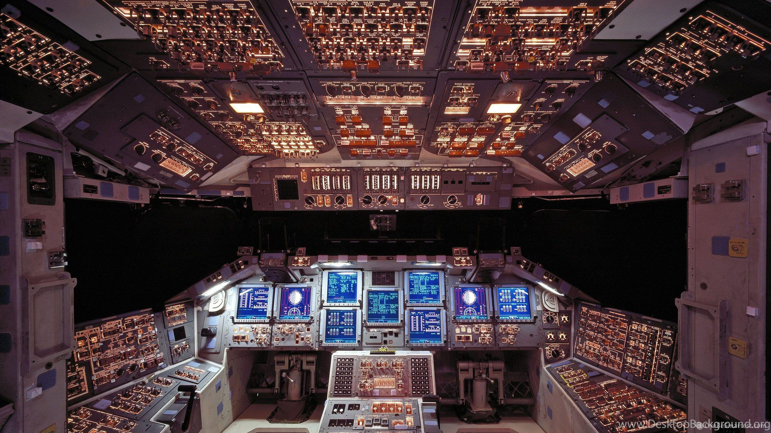 Space Shuttle Interior Wallpapers