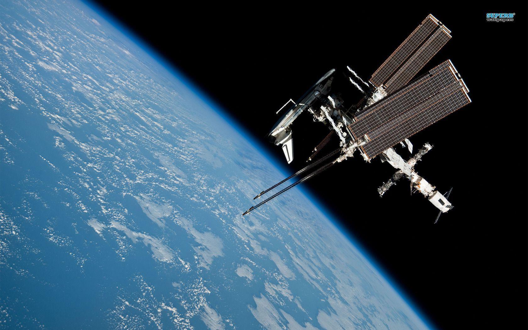 Space Station Wallpapers