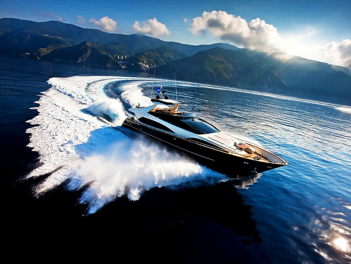 Speed Boat Wallpapers