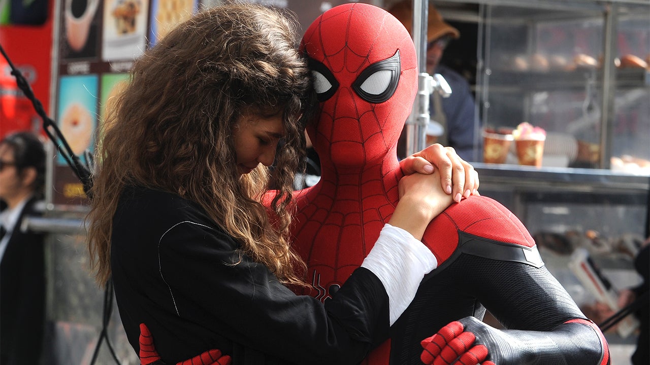 Spider Man And Zendaya In Spider Man Far From Home Wallpapers