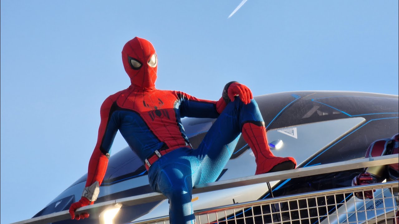 Spider-Man New Costume For Homecoming And Avengers Wallpapers