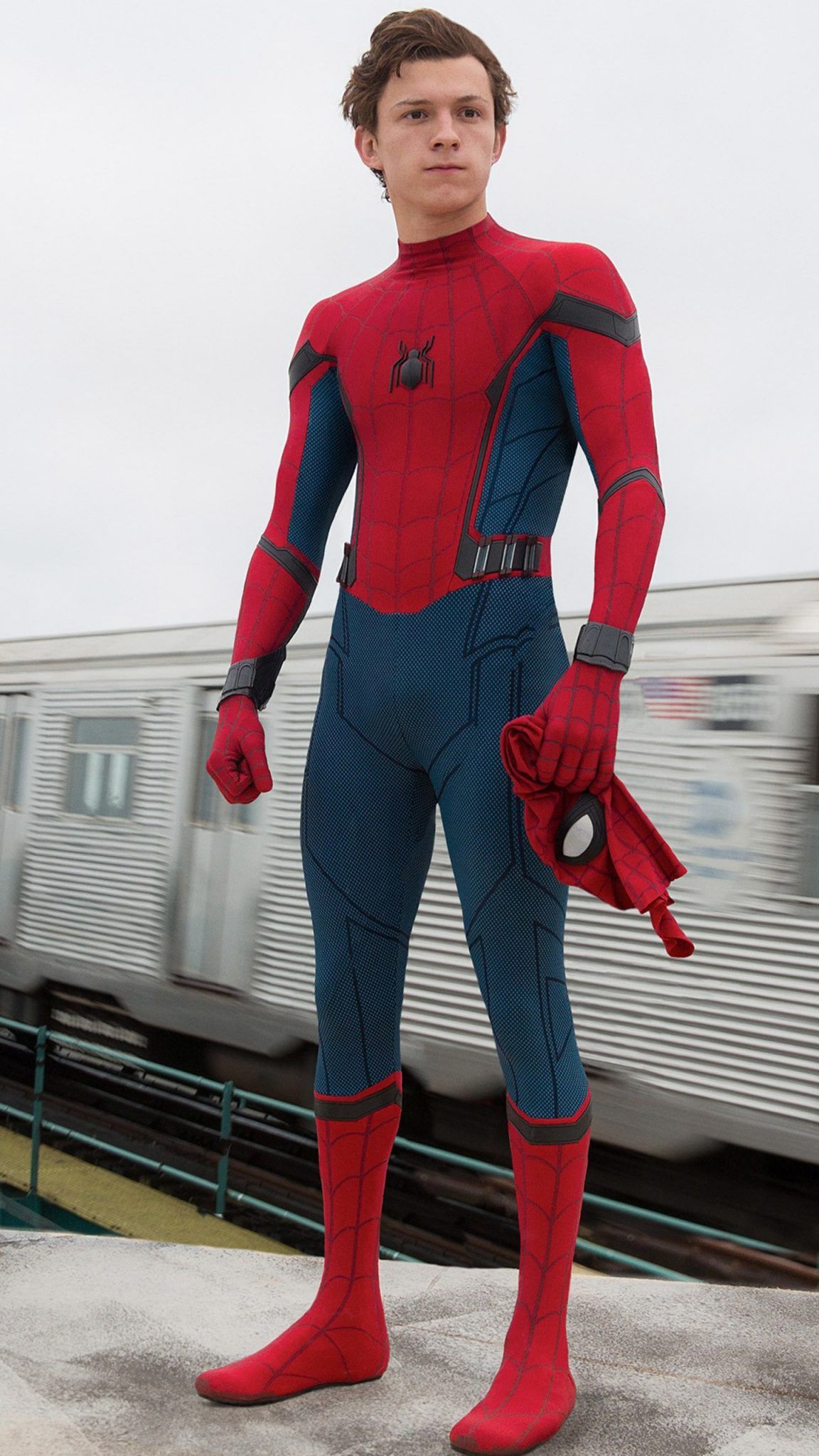 Spider-Man New Costume For Homecoming And Avengers Wallpapers