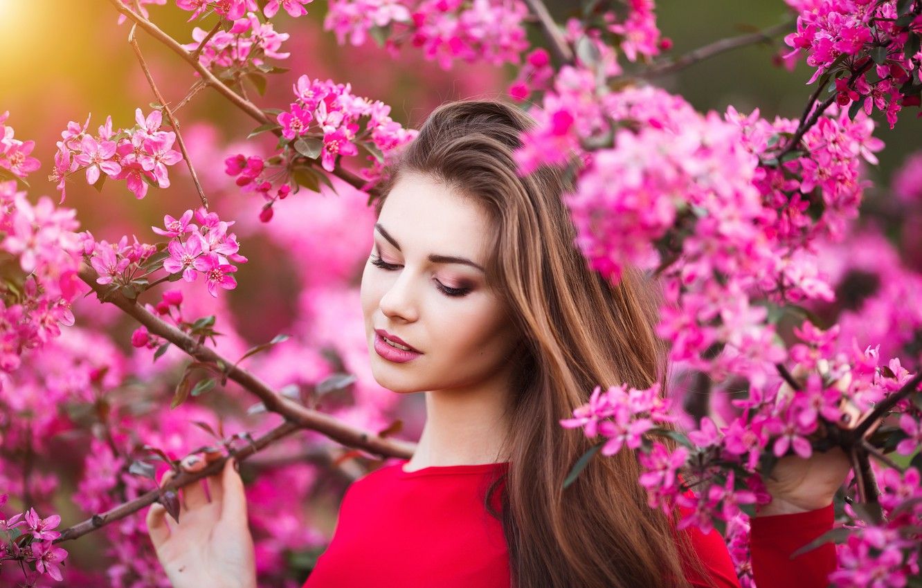 Spring Women Wallpapers