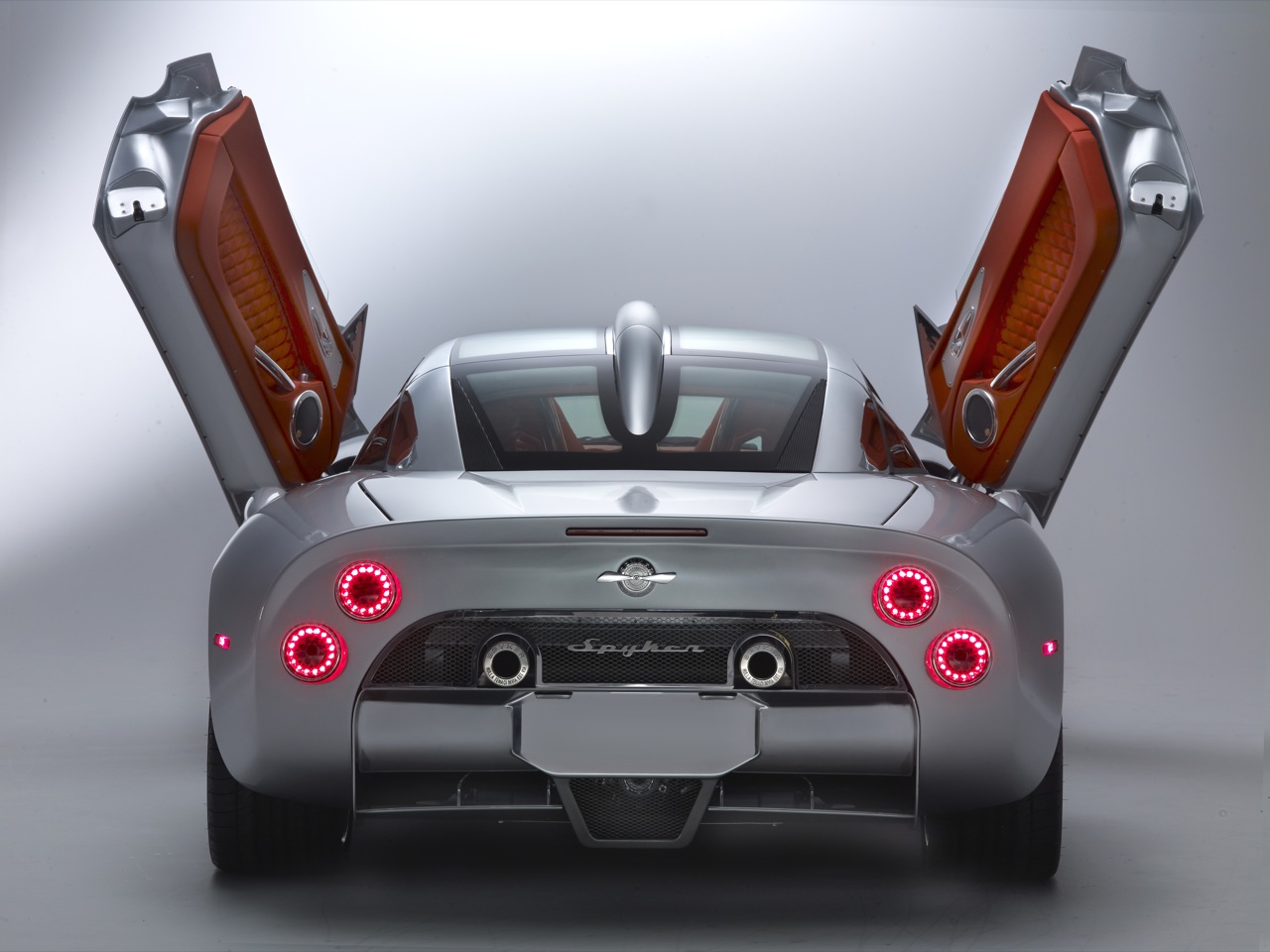 Spyker C8 Aileron Spyder Wallpapers