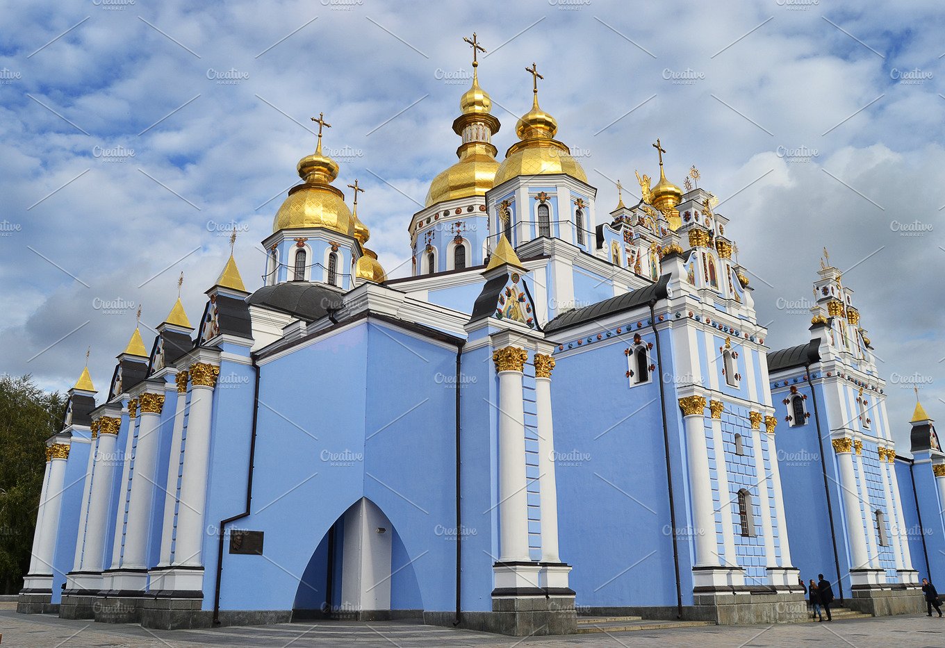 St. Michael'S Golden-Domed Monastery Wallpapers