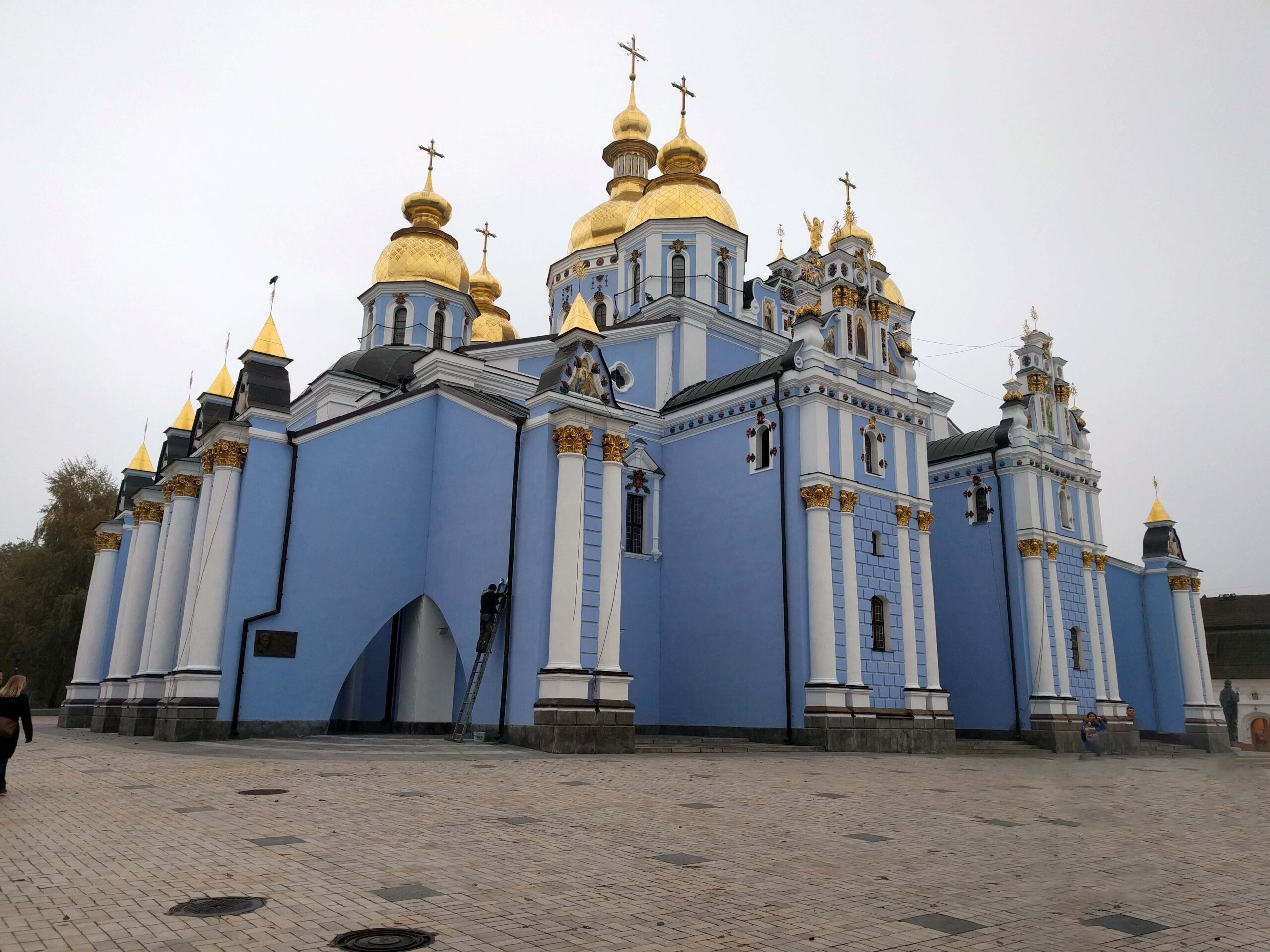 St. Michael'S Golden-Domed Monastery Wallpapers