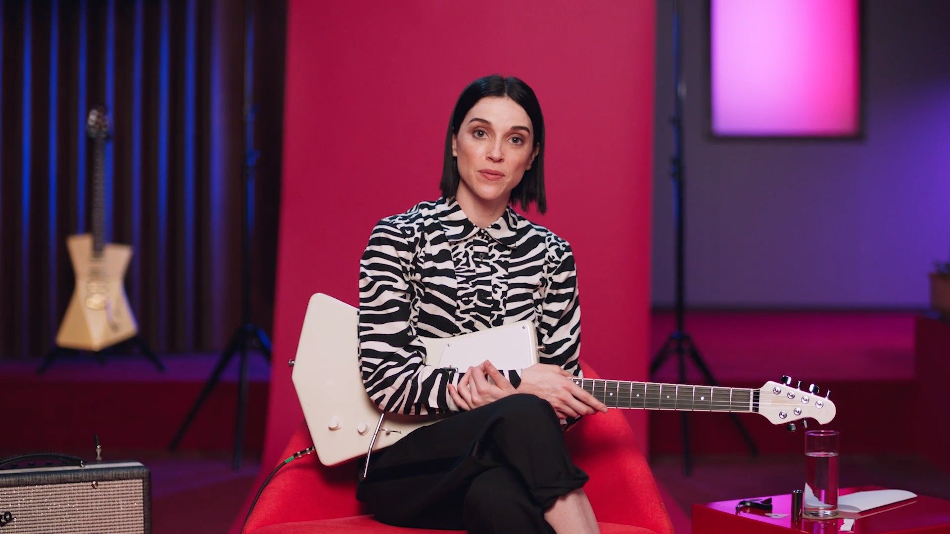 St. Vincent Aka Annie Clark Wallpapers