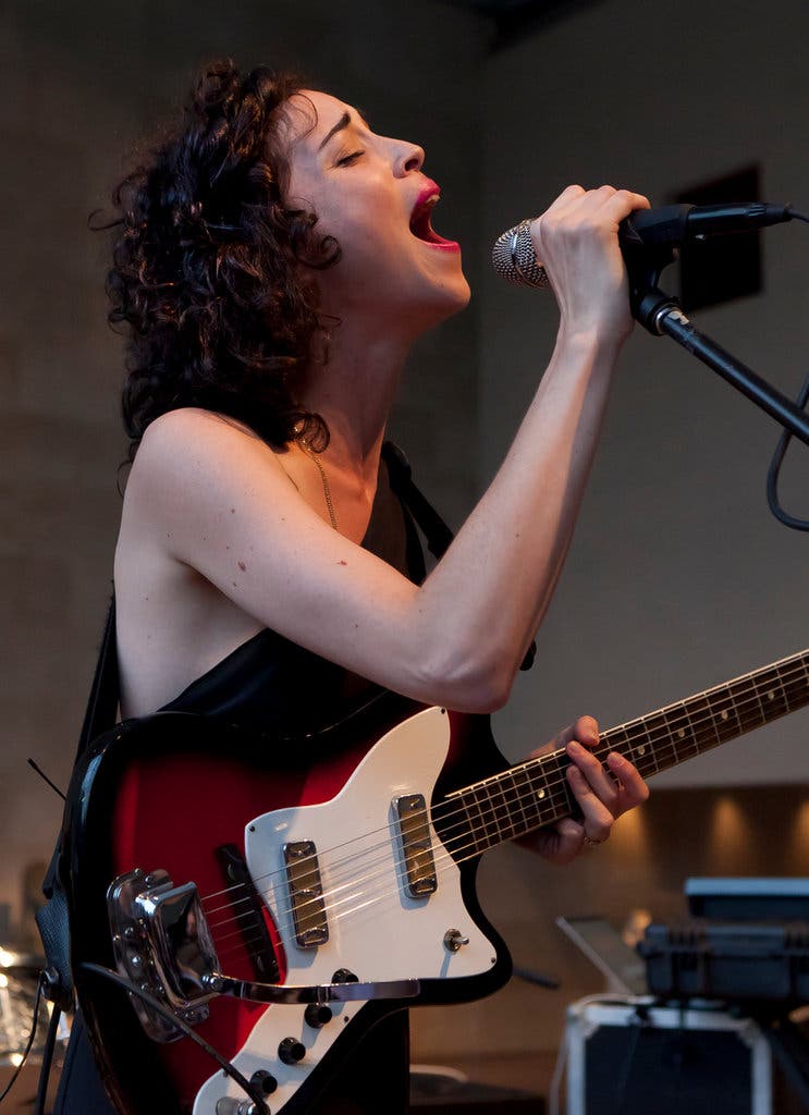 St. Vincent Aka Annie Clark Wallpapers