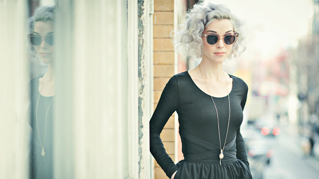 St. Vincent Aka Annie Clark Wallpapers