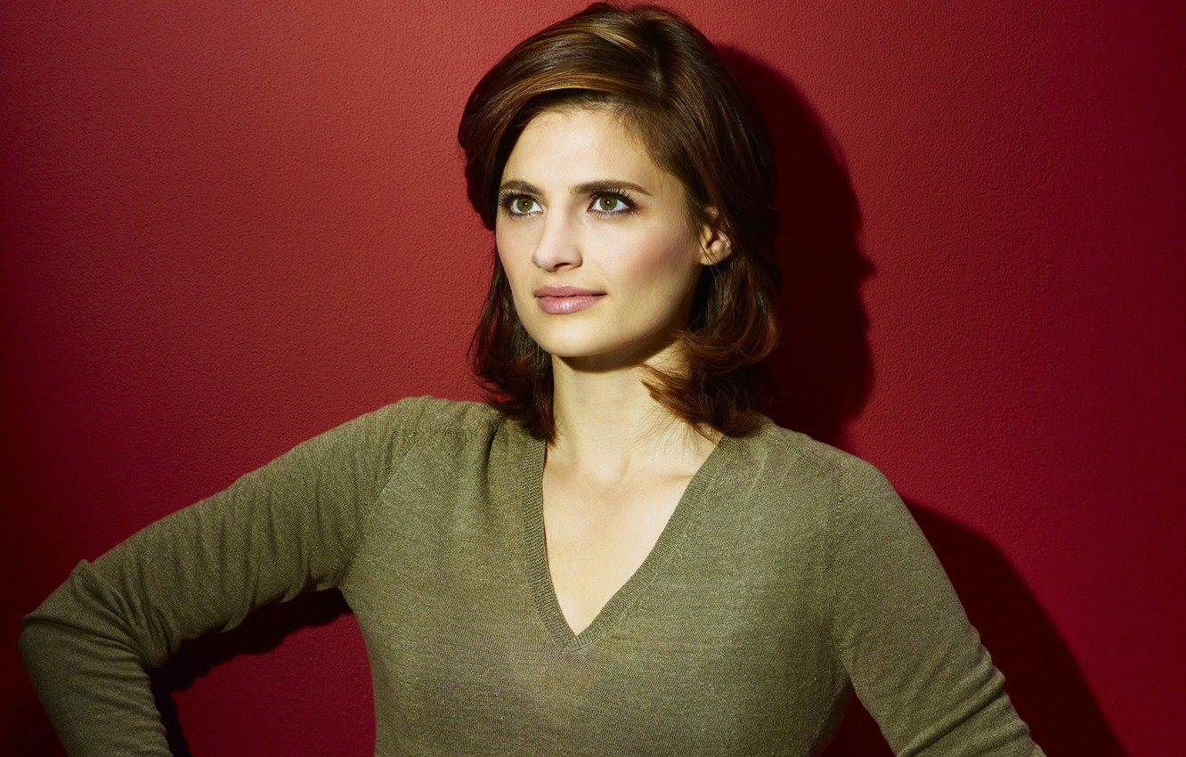 Stana Katic Wallpapers