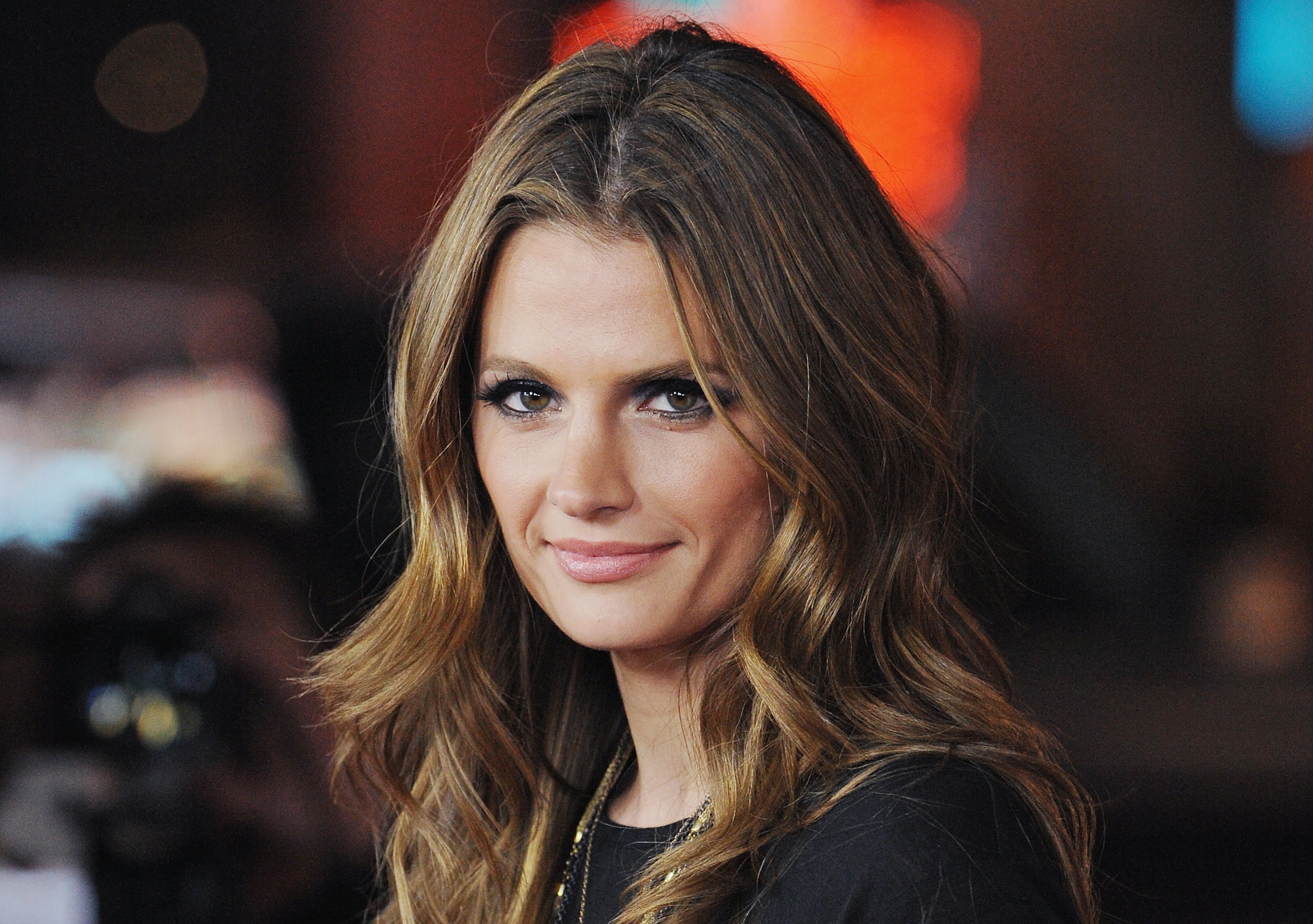 Stana Katic Wallpapers