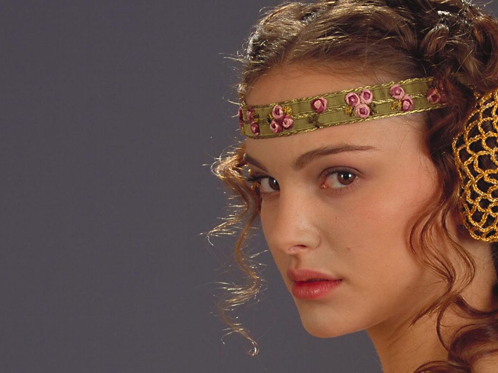 Star War's Natalie Portman Photoshoot Wallpapers