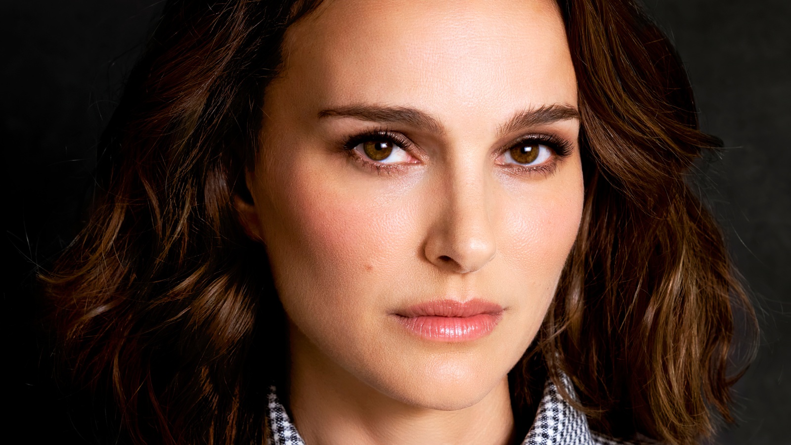 Star War's Natalie Portman Wallpapers