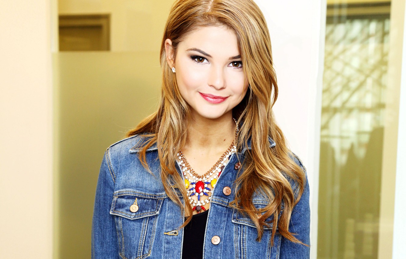 Stefanie Scott Wallpapers