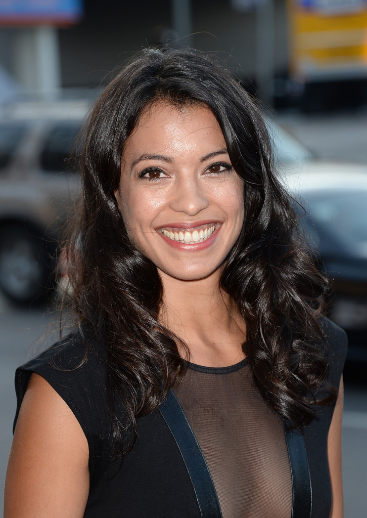 Stephanie Sigman Wallpapers